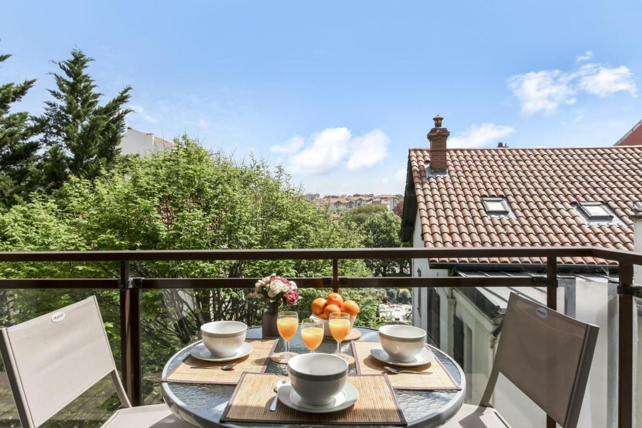 Appartement Ajar - Welkeys Biarritz Exteriör bild